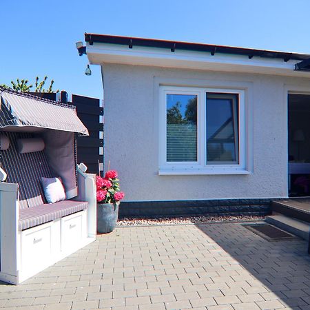 Serene Bungalow In Neubukow With Garden ภายนอก รูปภาพ
