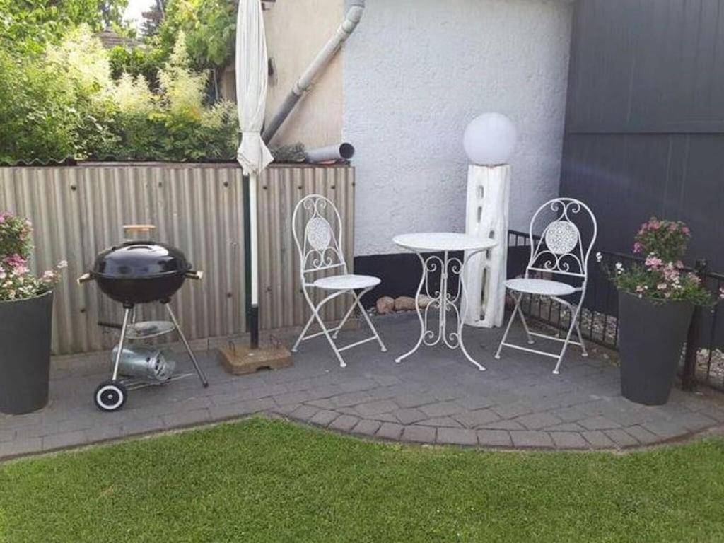 Serene Bungalow In Neubukow With Garden ภายนอก รูปภาพ